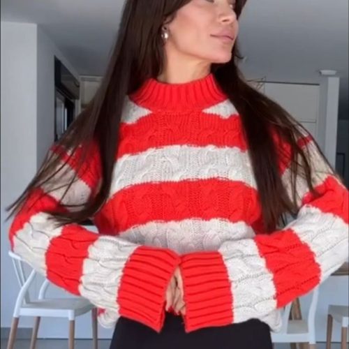 Sweterek damski luzny