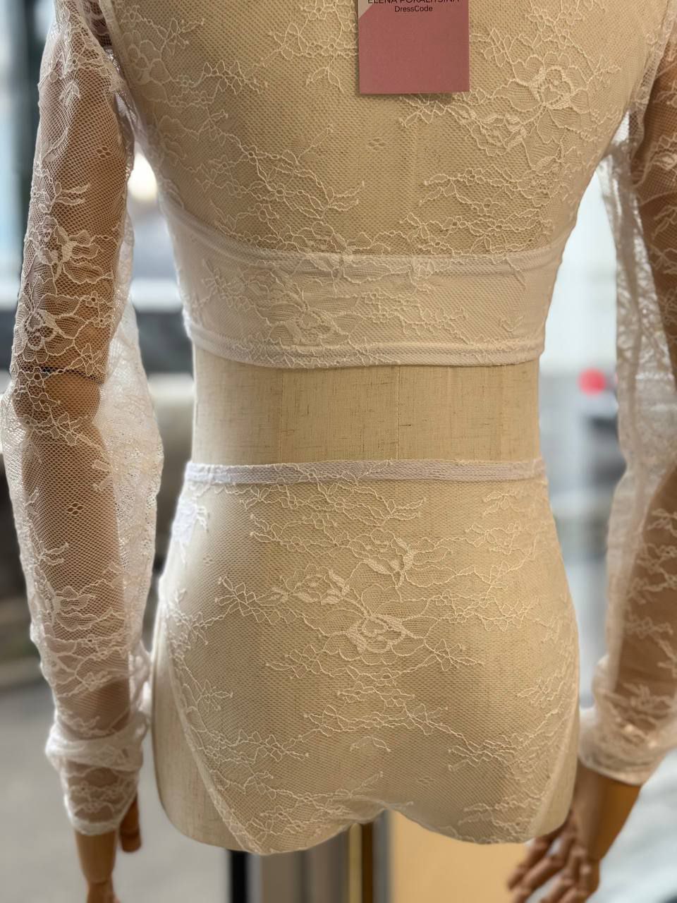 5352910478398656330 (1)